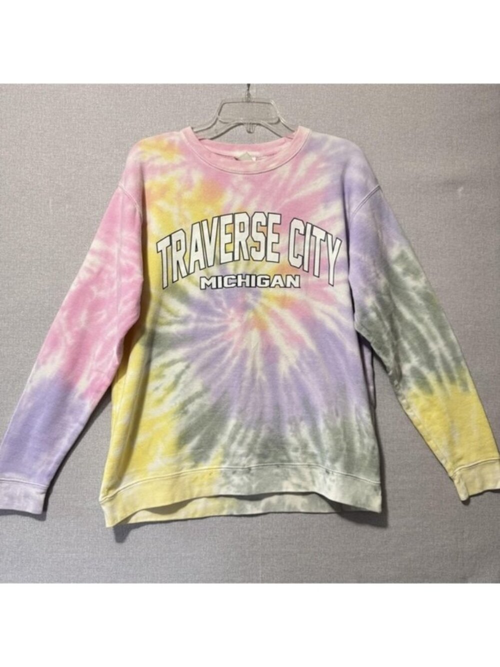 Dreamside‎ Sweatshirt Womens Medium Tie Dye Traverse City Michigan Crewneck